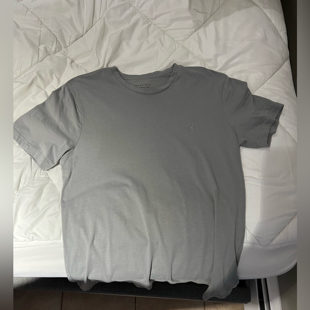 Men’s Small Allsaints t shirt